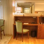 Hotel Burgus Tribute & Design