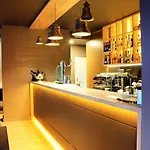 ホテル Burgus Tribute & Design 4*