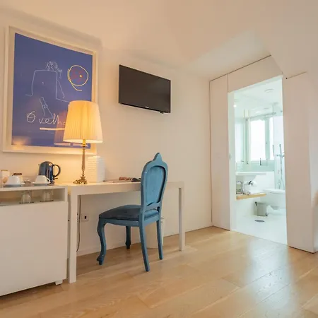 Hotel Burgus Tribute & Design