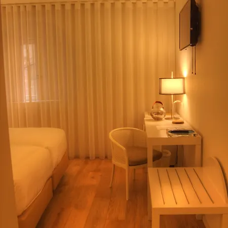 Burgus Tribute & Design Otel 4*