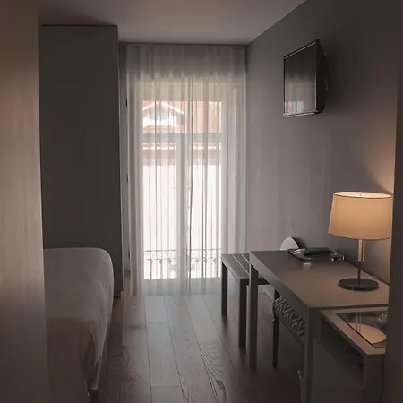 Otel Burgus Tribute & Design 4*